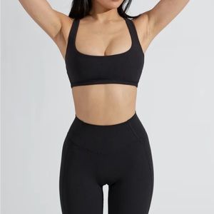 Buffbunny Legacy sports bra